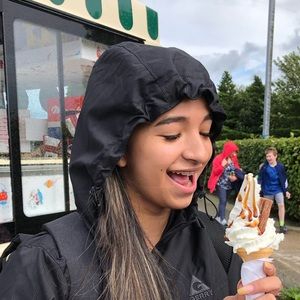 Meet your Posher, Andi